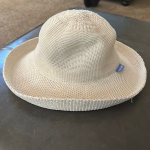 Walleroo Petite Victoria Sun Hat Natural Tan